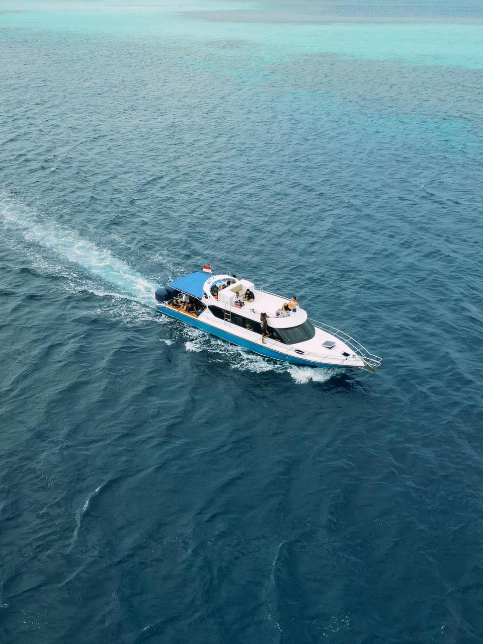 Yujin Speedboat